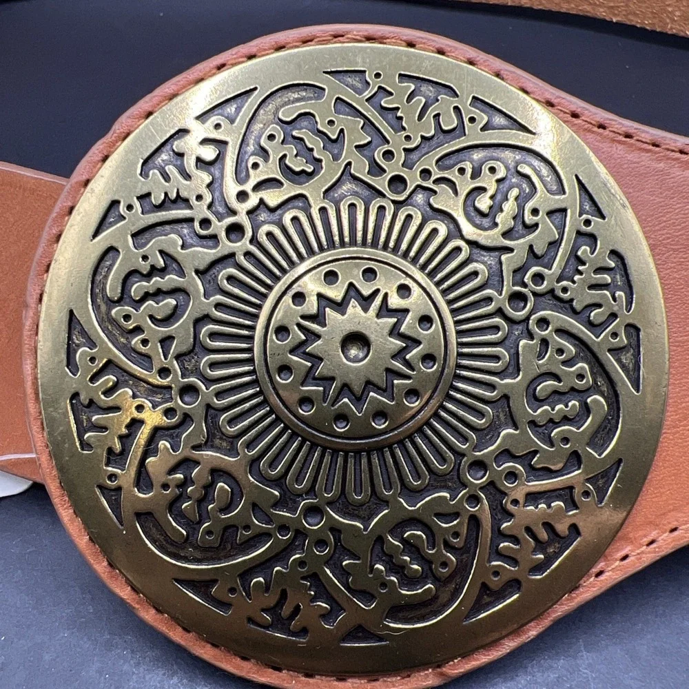 Chico's Women's Brown Leather Belt Sm 30-34 Concha Brass Filigree Buckle Western
